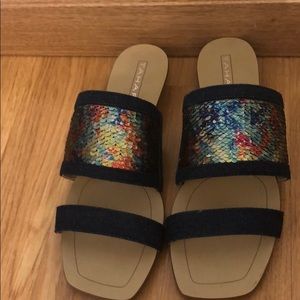 Tahari summer sandals size 7